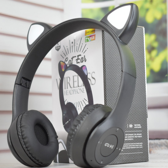 Наушники с ушками беспроводные P47M с подсветкой Bluetooth Черные