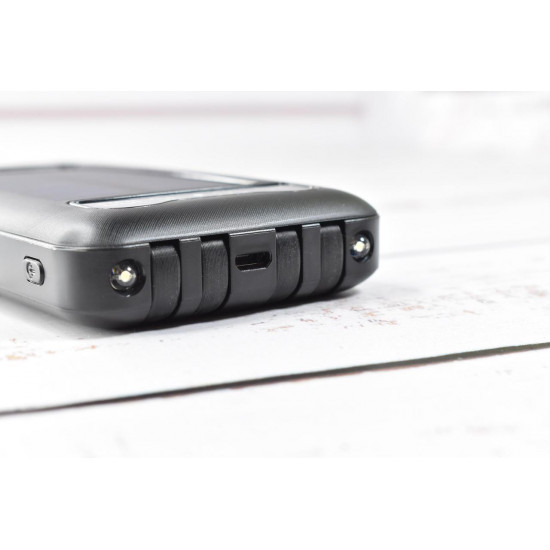 Solar Power Bank Павербанк с солнечной батареей + фонарик 10000 mAh Black